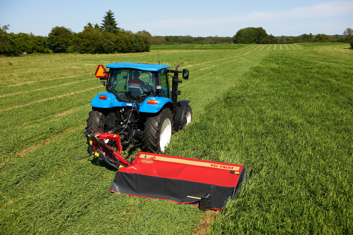 Plain Mowers - VICON EXTRA 117 - 122 - 124 - REAR MOUNTED MOWERS, quiet during operation and maintenance friendly