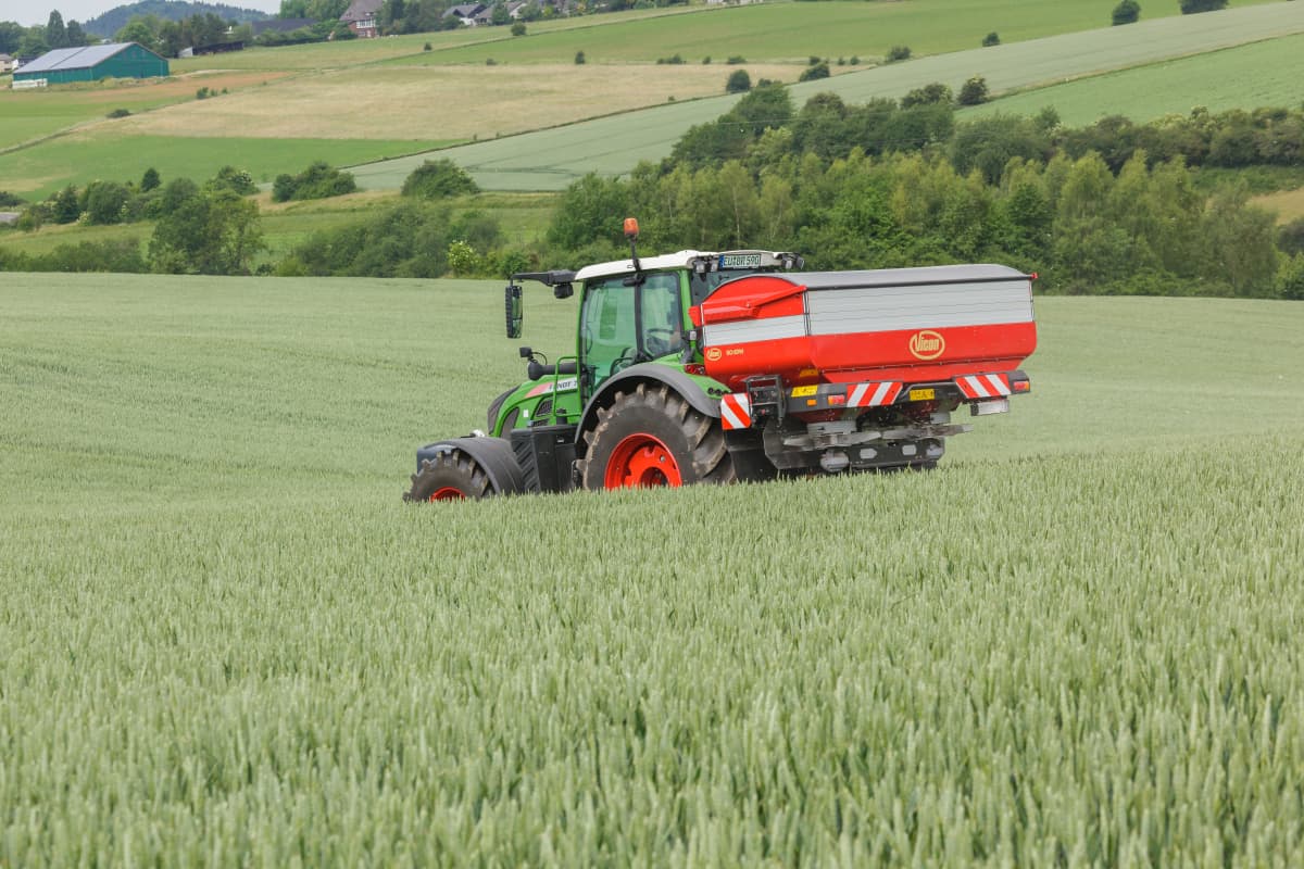 Disc Spreaders - Vicon RotaFlow RO-EDW, operating efficient and providing long range spreading