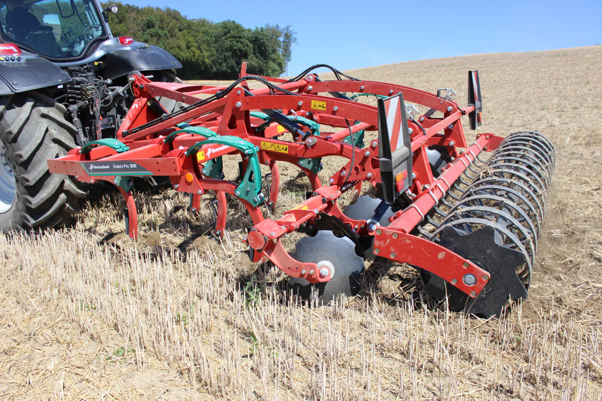 Kverneland - PROMOCJA! Komplet elementów roboczych do każdego kultywatora Enduro GRATIS