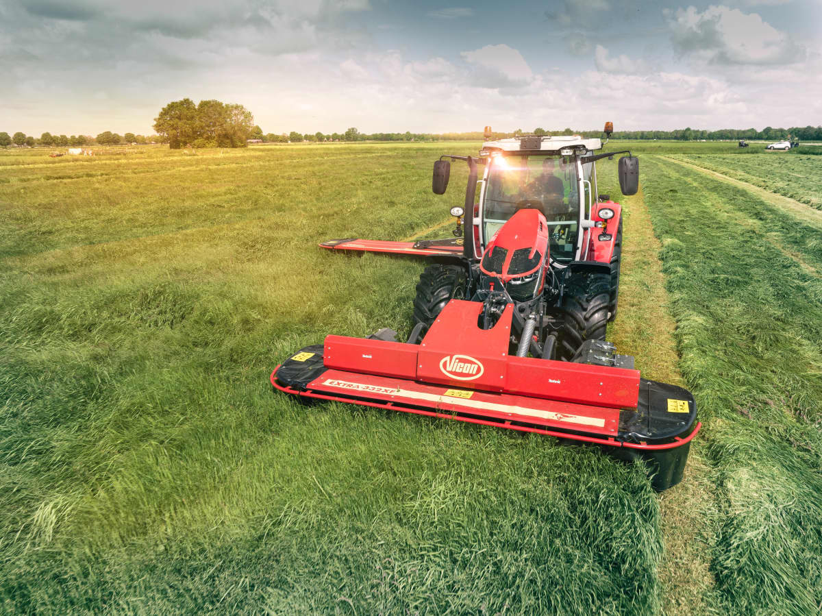 Vicon EXTRA 332XF - Front Mounted Disc Mower