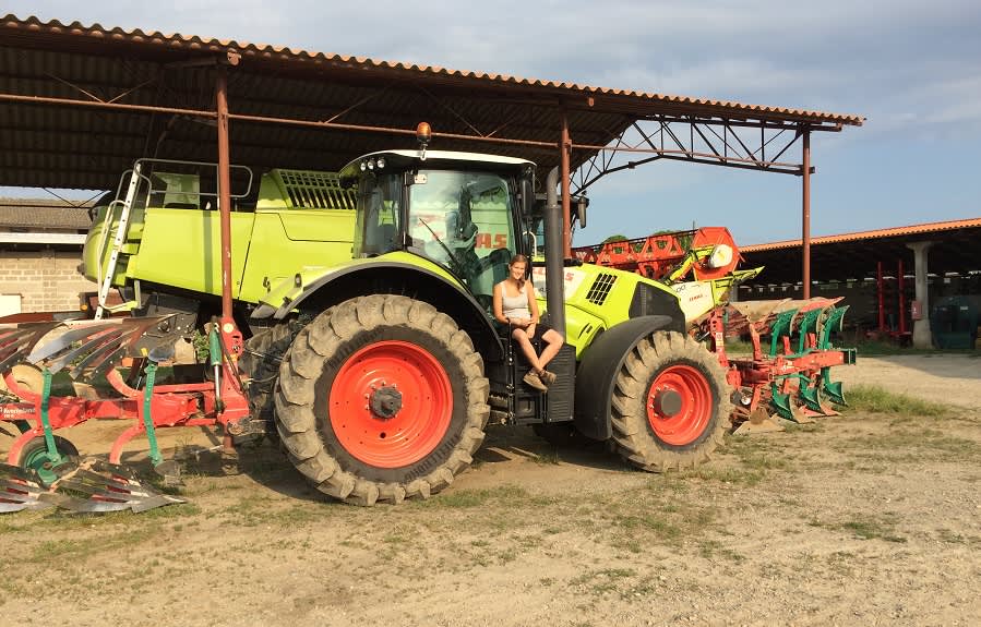 L'eccellente combinazione di aratro frontale e posteriore Kverneland