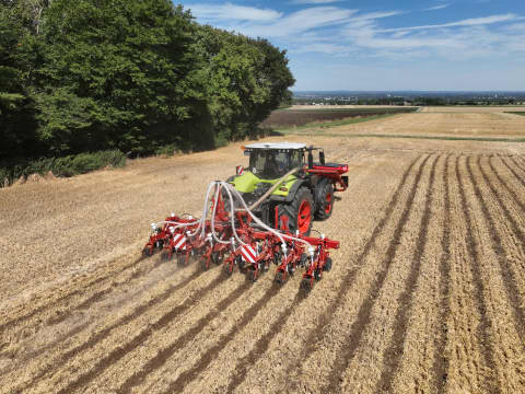 Strip-till