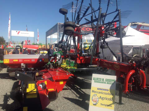 Il concessionario Allocco alla Fiera di Savigliano espone tre macchine Vicon