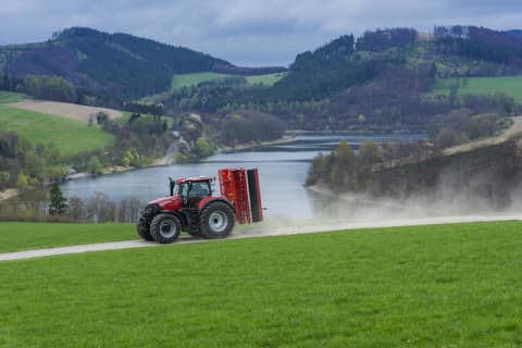 Kverneland power harrow for high yields