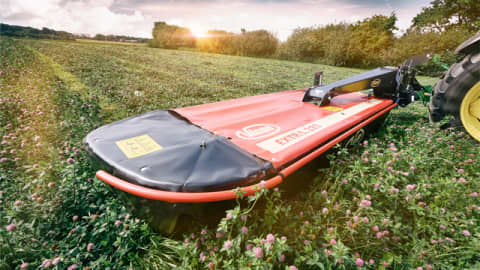 There’s a Vicon plain mower for any specification