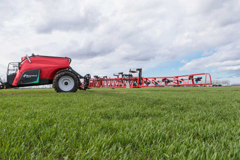 Kverneland - New Innovative Technology on the Kverneland Field Sprayer Range