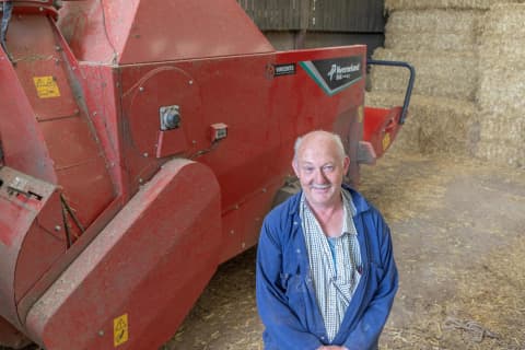 Kverneland 866 Pro improves bale chopping efficiency