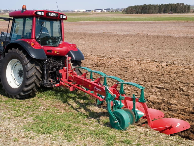 Kverneland AB AD, easy and efficient ploughing