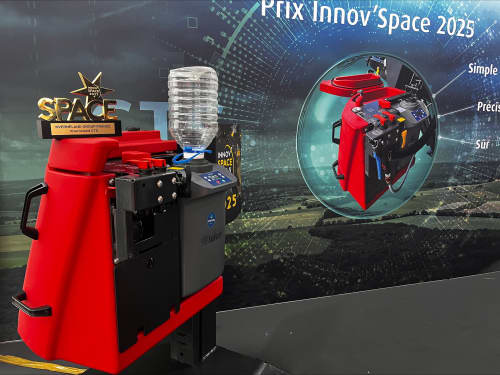 Kverneland Closed Transfer System (CTS) awarded at Innov’Space 2025 for safe and contactless sprayer filling.