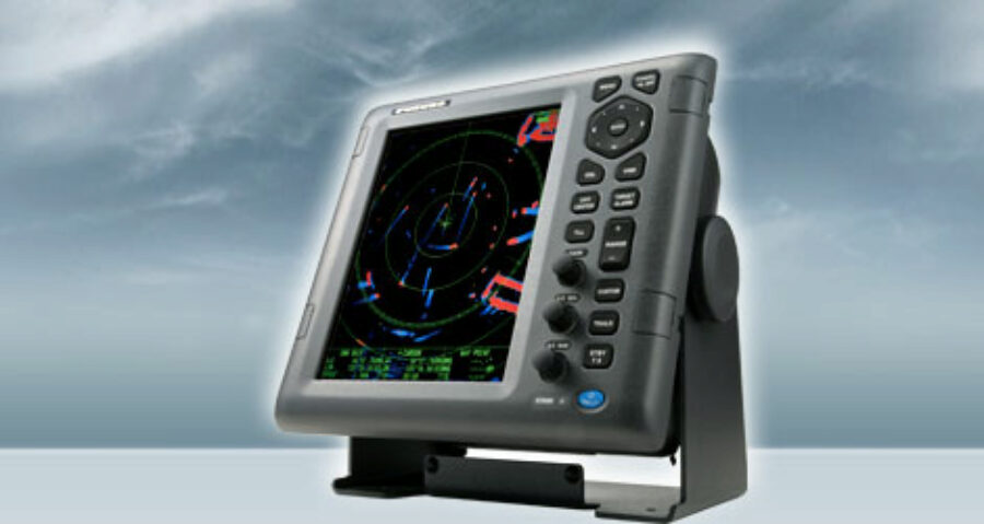 M1835 COLOUR LCD RADAR WITH 4KW 24INCH DOME PLUS 15M