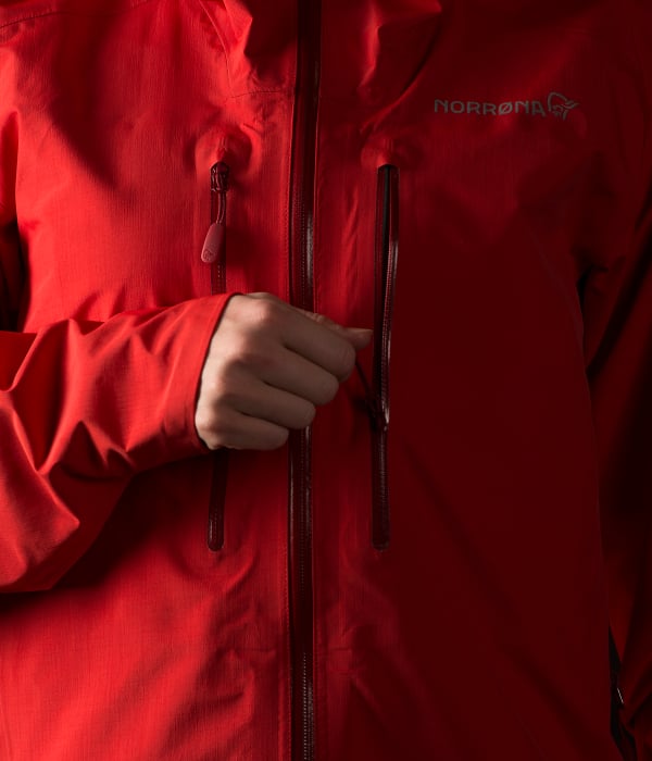 Product image of trollveggen Gore-Tex Light Pro Jacket (W)