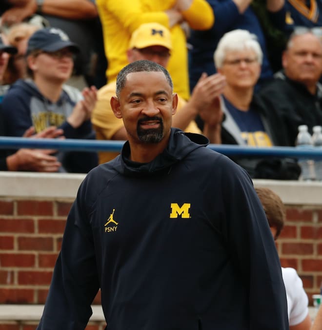 Michigan Wolverines basketball coach Juwan Howard