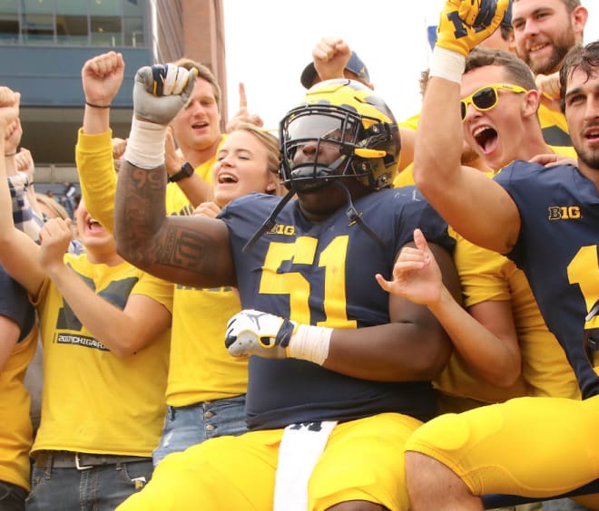 Former Michigan Wolverines football center Cesar Ruiz