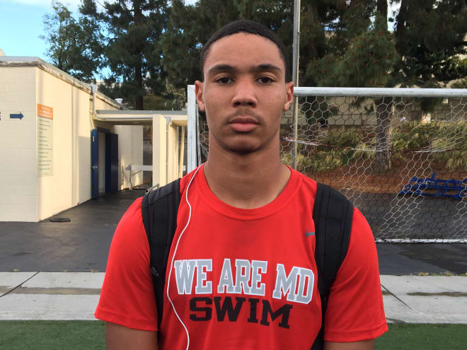 Michigan Wolverines football recruiting target Cristian Dixon