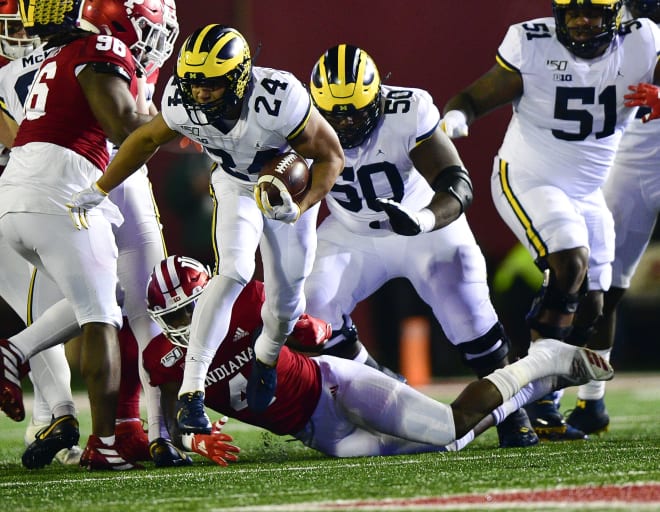 Michigan Wolverines football running back Zach Charbonnet