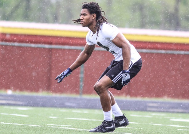 Jaylen Kelly-Powell could be close to a commitment but is staying patient.