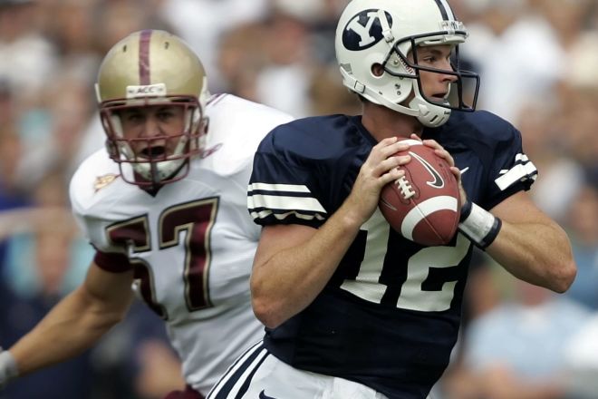 Utah State Football Rolls Out Blackout Uniforms For BYU Game