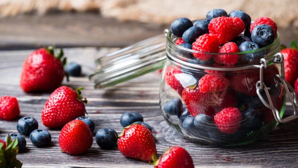 fruit salad, strawberry, blueberry