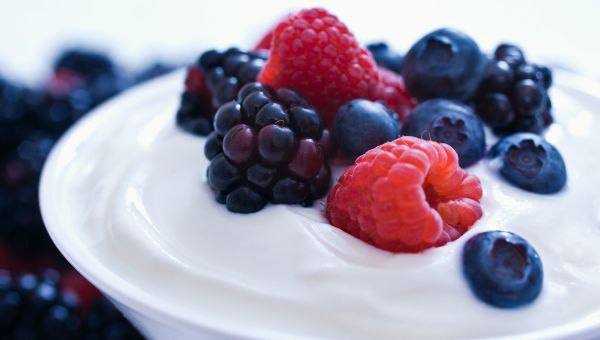 yogurt and berries