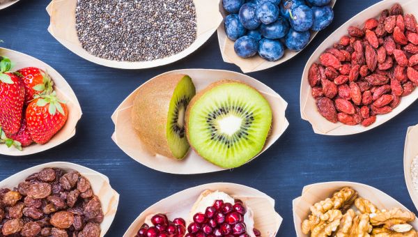 kiwi, blueberry, pomegranate, strawberry, chia seeds