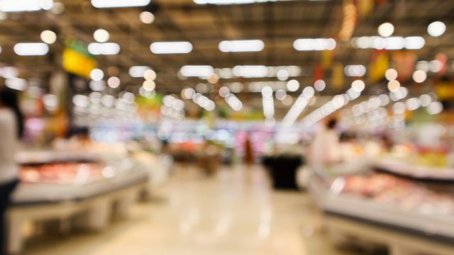 A person experiences blurred vision while at the supermarket.