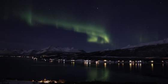 The Northern Lights Hunter - Ishavstoget