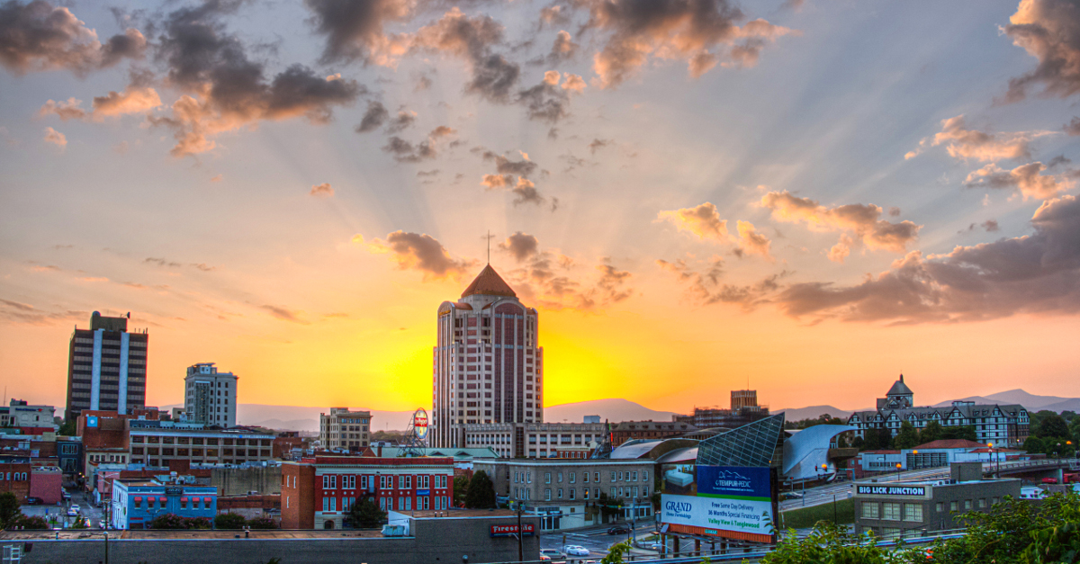 Downtown Roanoke Walking Tour | Roanoke, VA Tours