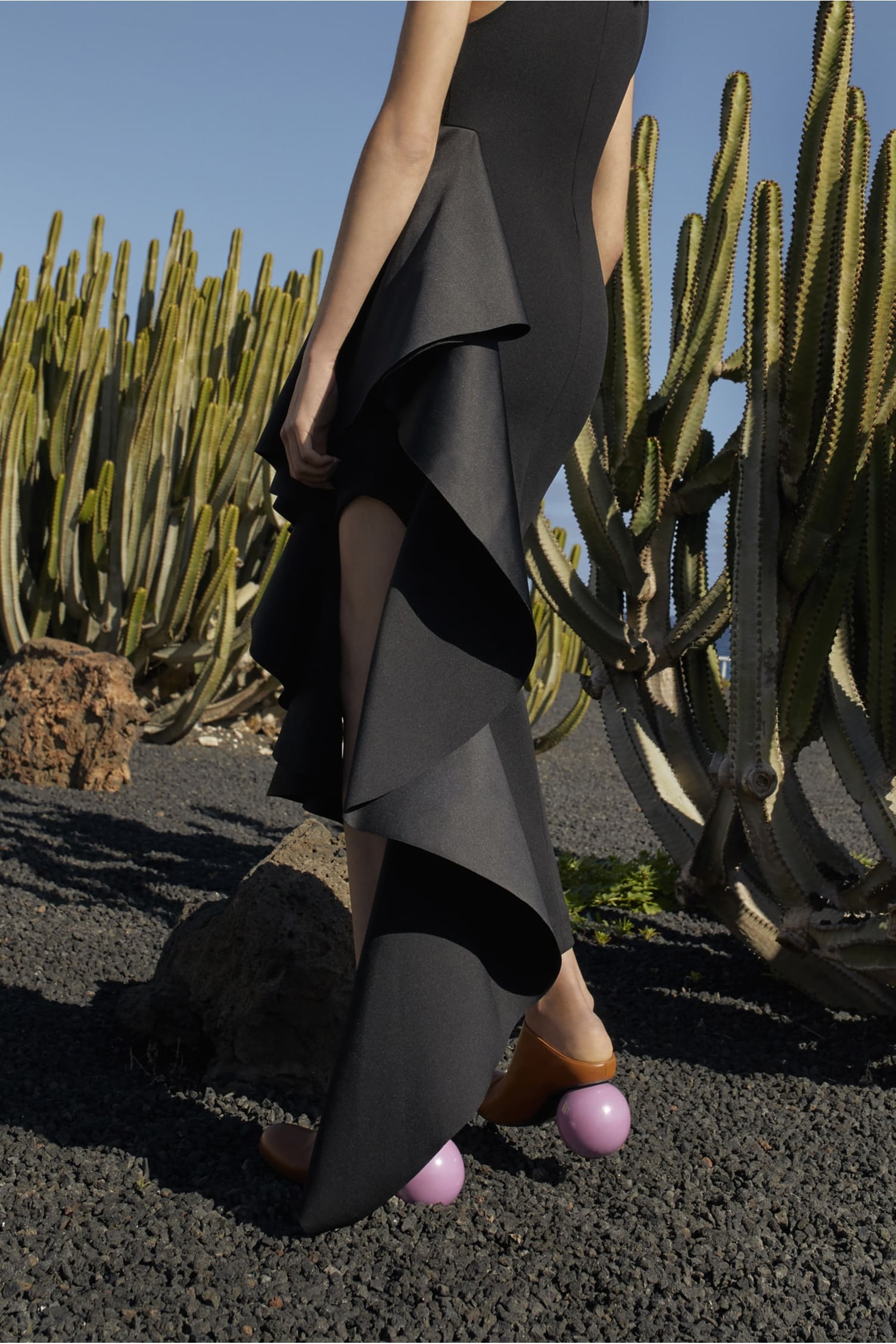 Lara Dress Black