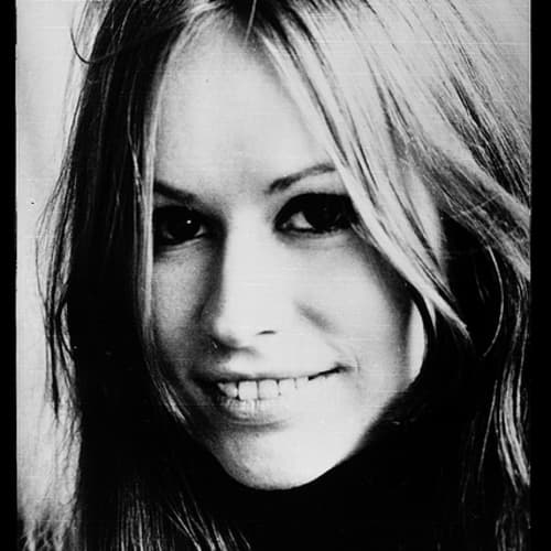 Astrud Gilberto