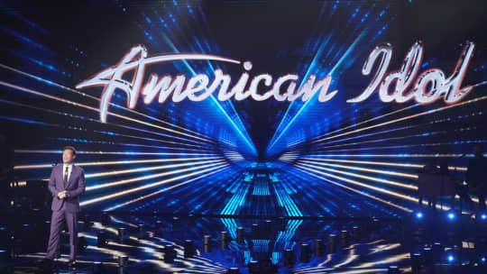 Grace Kinstler and Willie Spence perform stunning renditions of peermusic titles on the American Idol finale