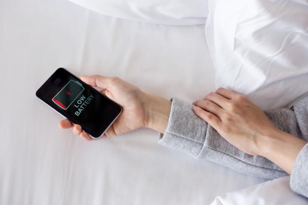 A smart phone warning showing low battery
