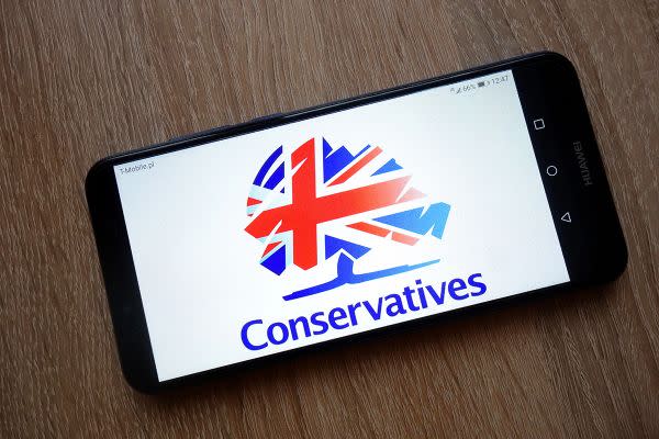 Digital Technology and Organisation Fluidity in British Politics