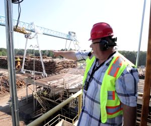 Floor Sheathing: How it gets made.