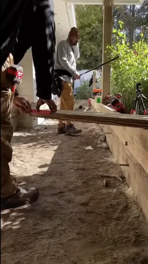 Nivel Affects How The Azek Timbertech Deck Boards Look