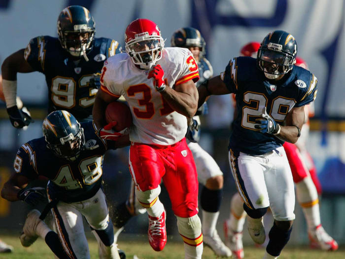 The Greatest Undrafted Players In Nfl History Yardbarker
