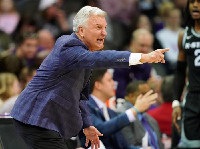 Head coach hot seat