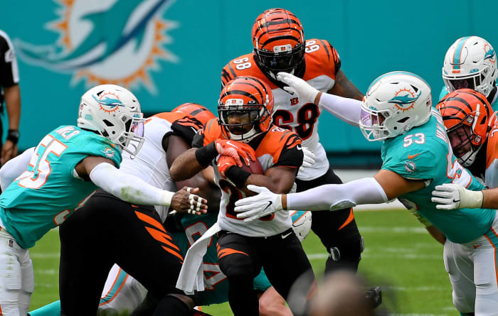 NFL Week 13 grades from around the league - NewsOpener Patriot Way piece powers Dolphins