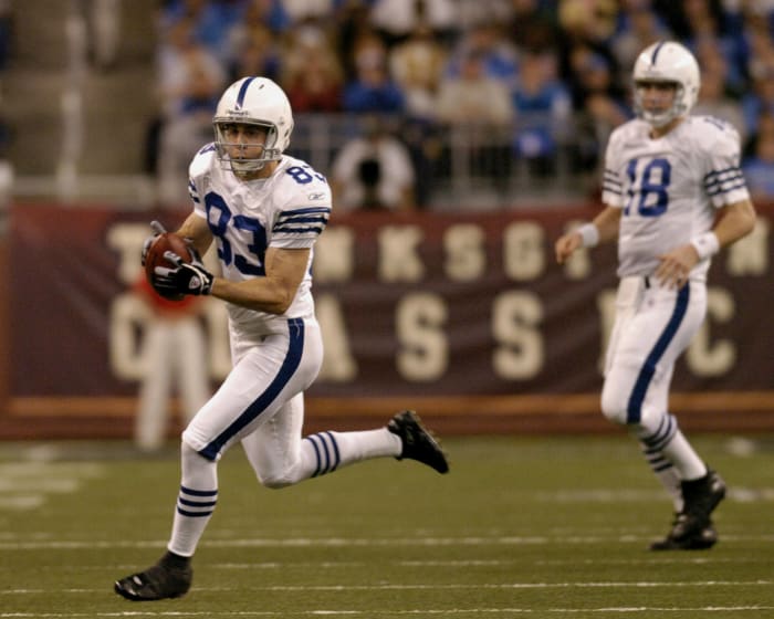 Indianapolis Colts' worst look: 2004 throwback